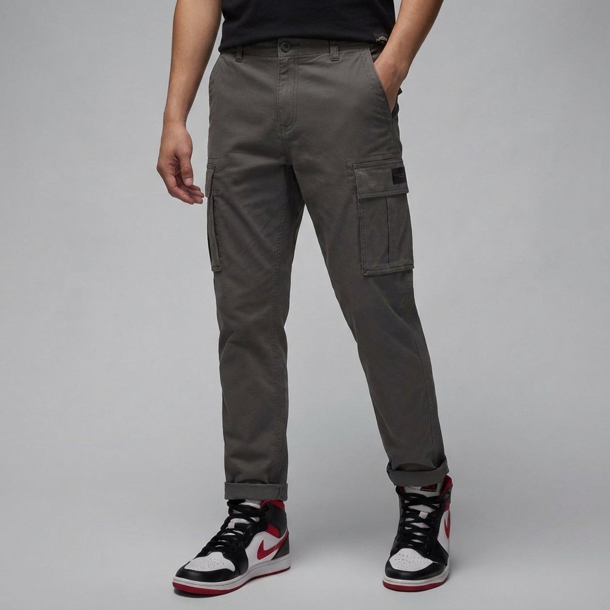 local_35562__color_dark-grey