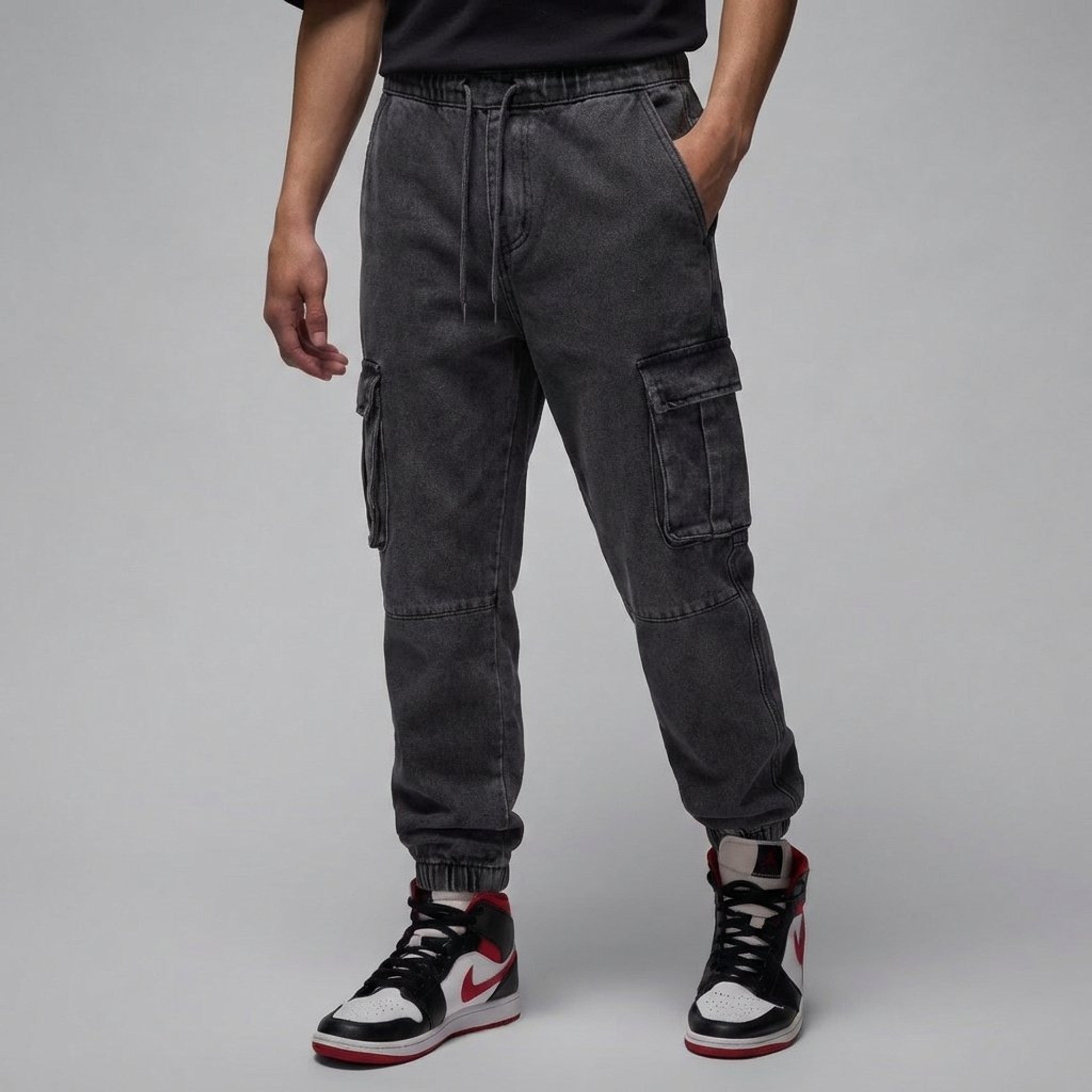 local_35679__color_dark-grey