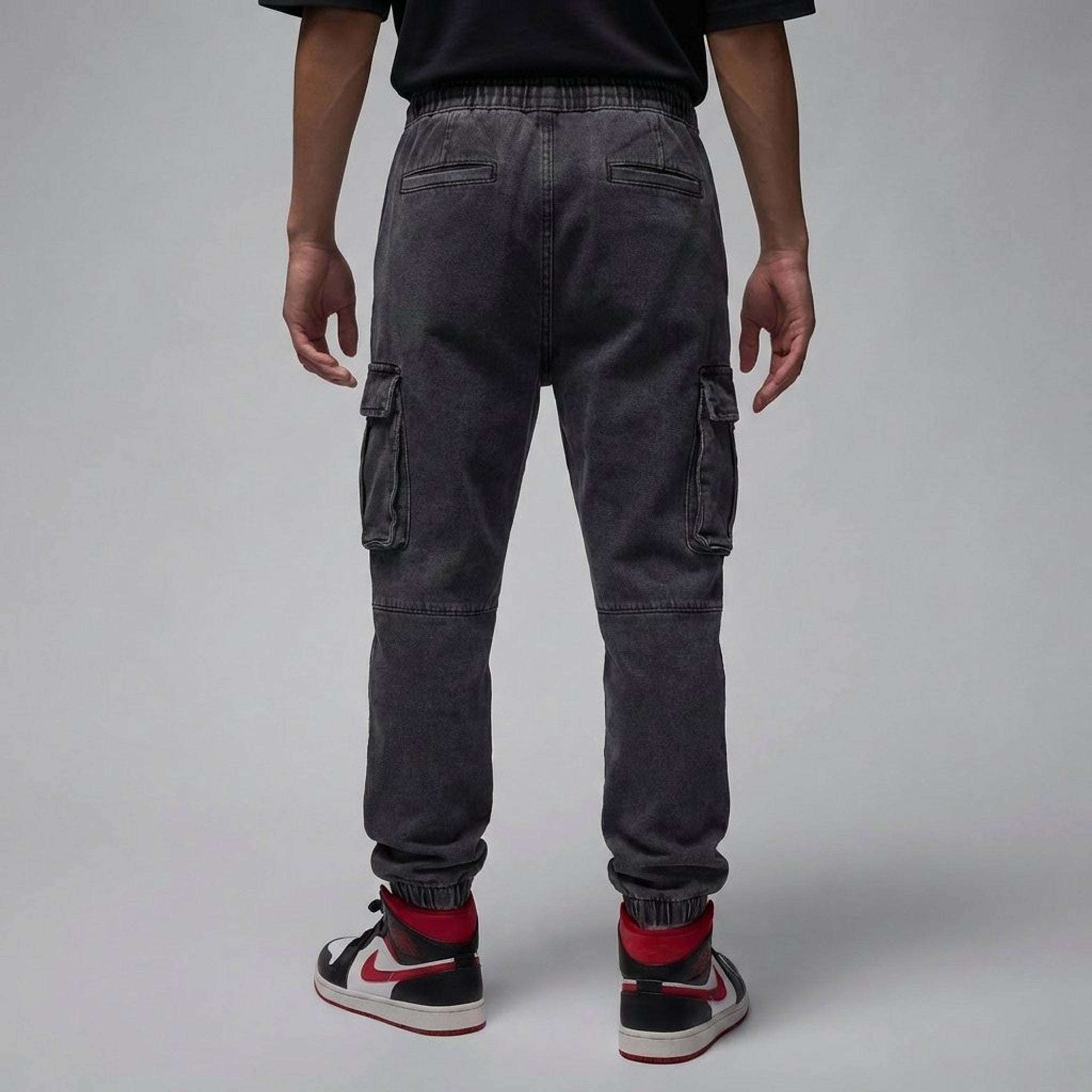 local_35680__color_dark-grey