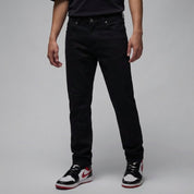 local_35682__color_black