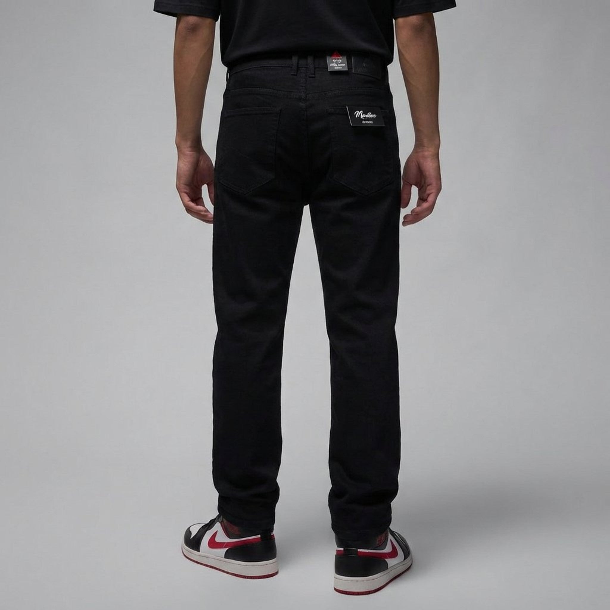 local_35683__color_black