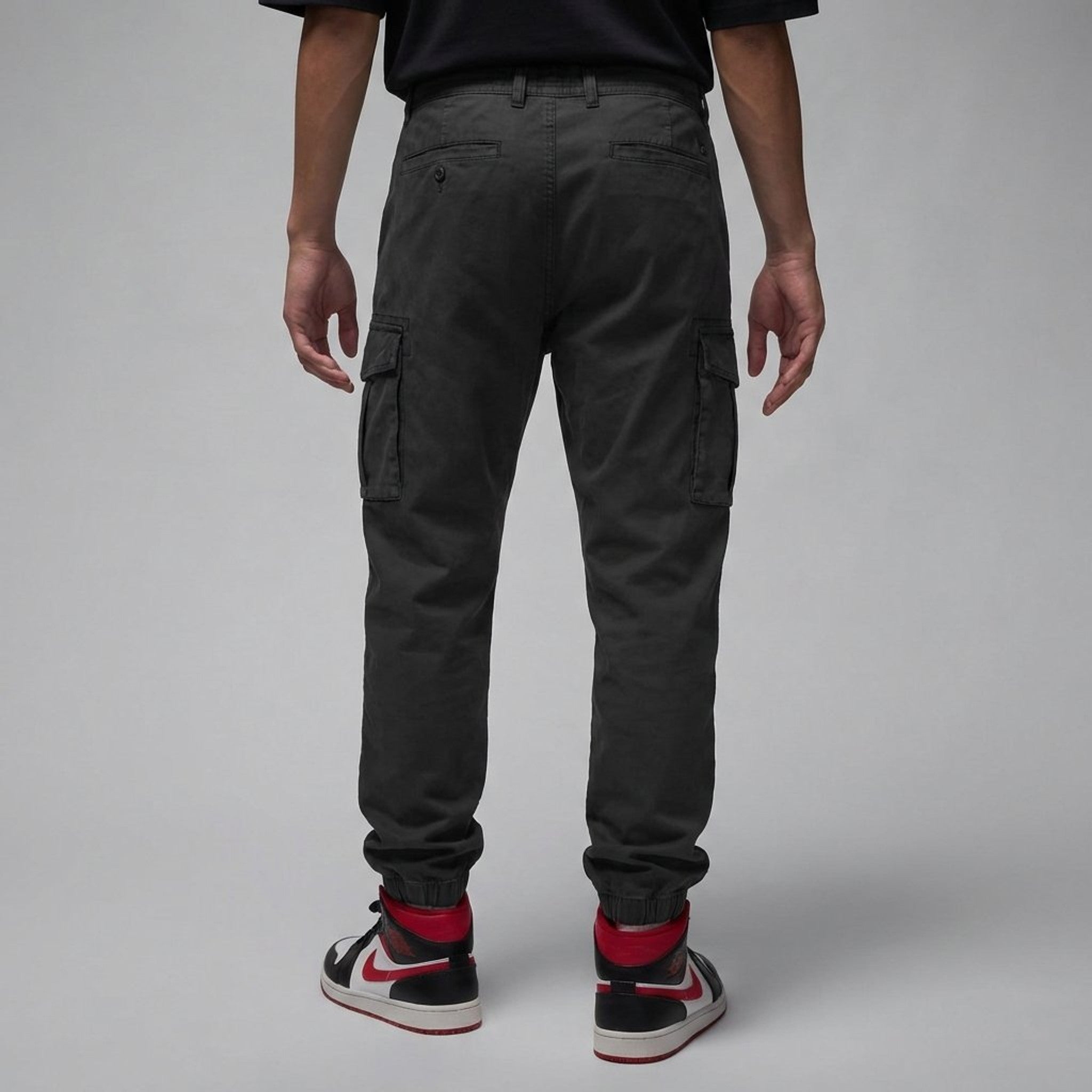 local_35767__color_black