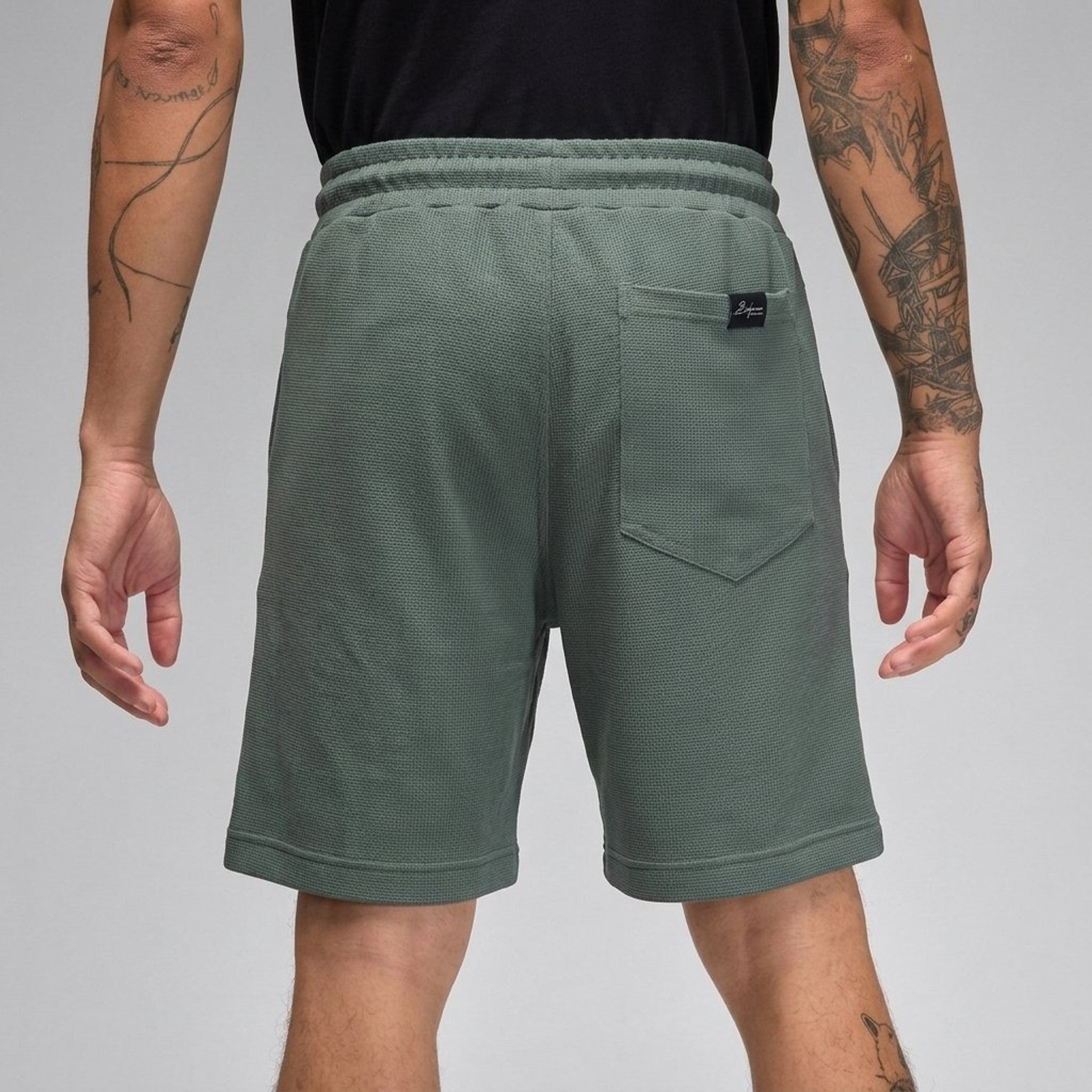 local_38665__color_khaki