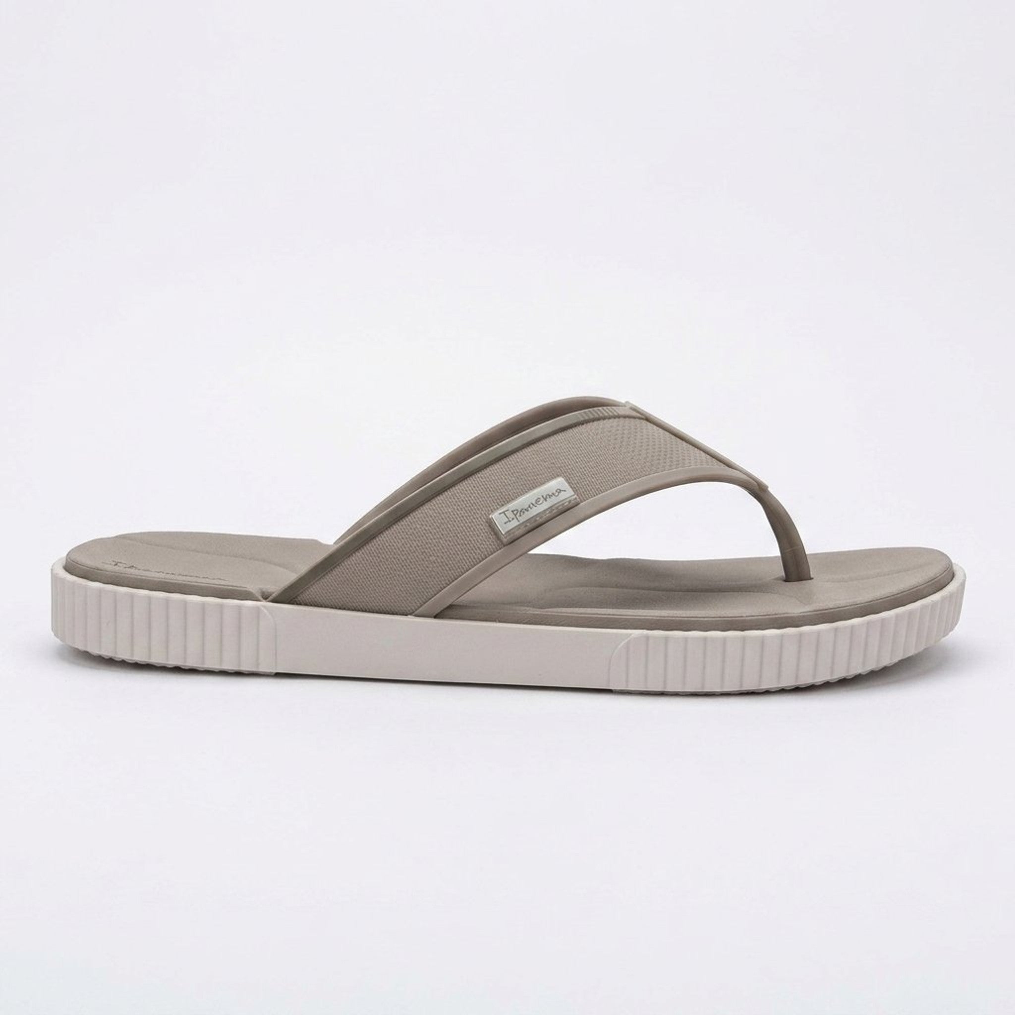 local_39082__color_beige