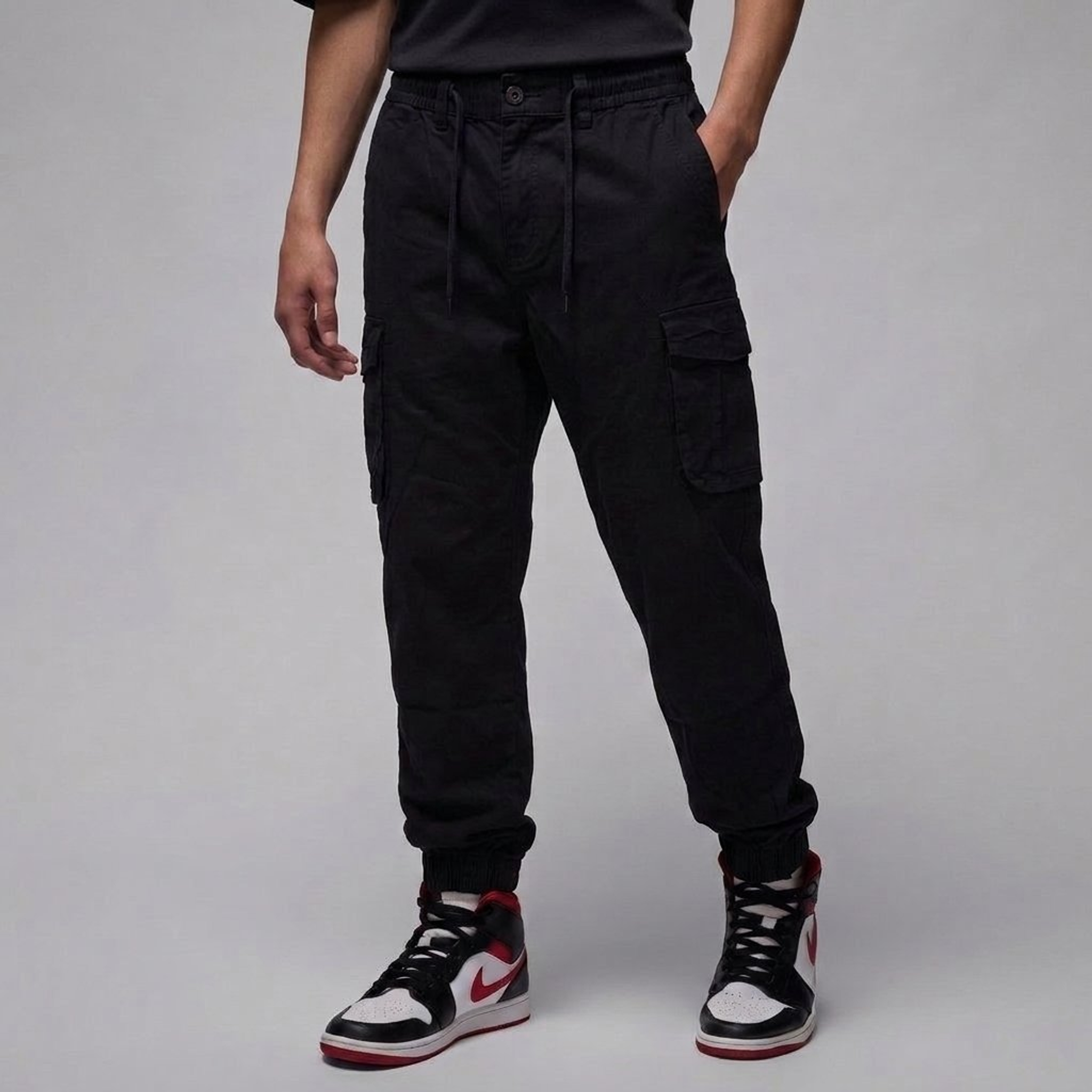 local_42018__color_black