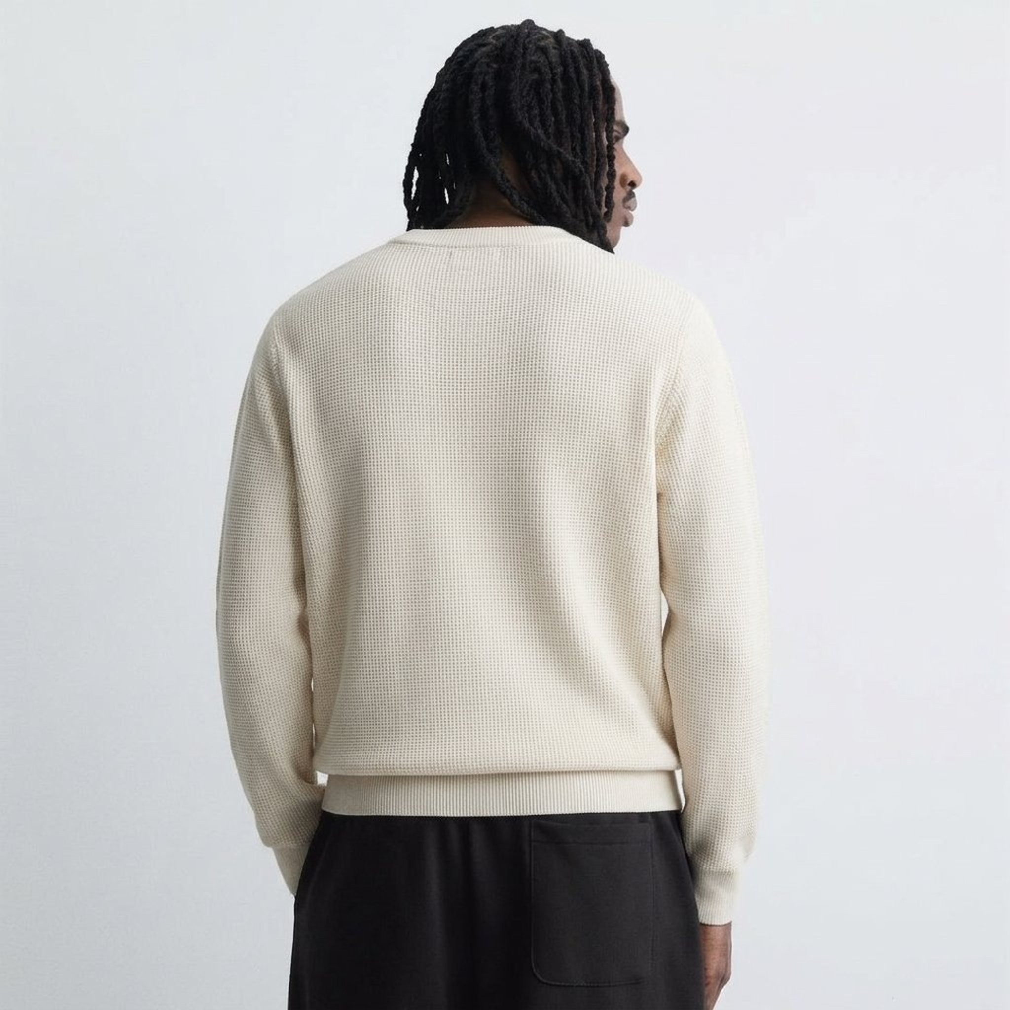 local_42137__color_beige