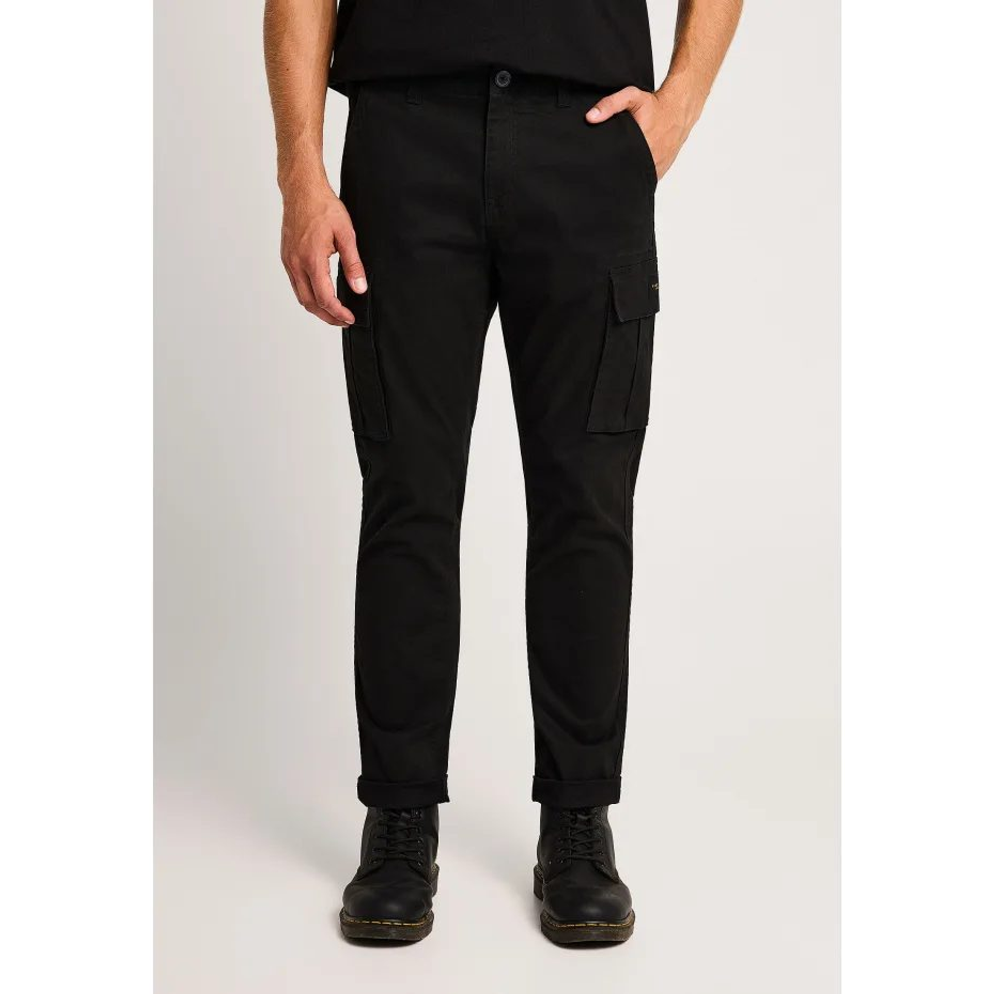 local_42675__color_black