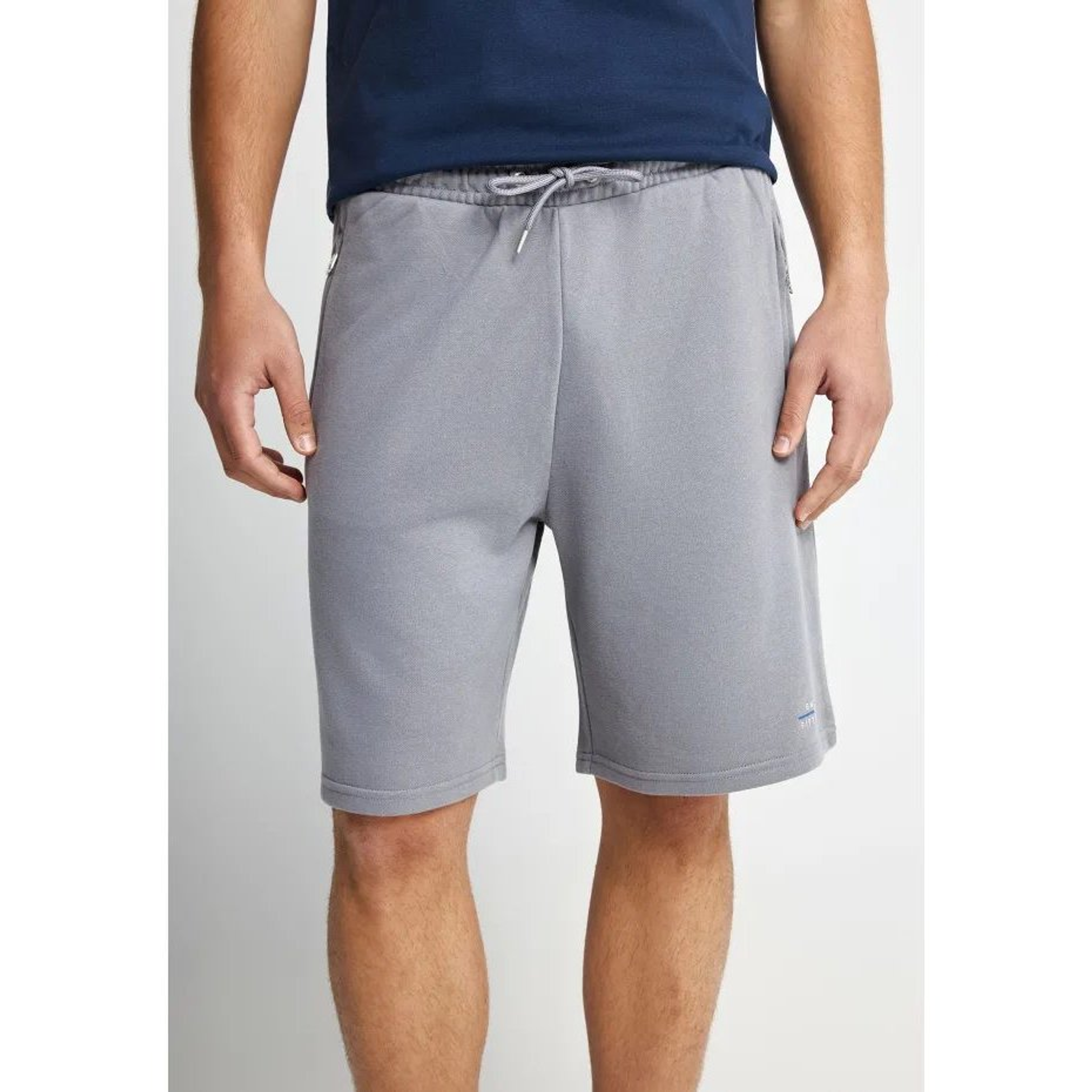 local_40312__color_steel-grey