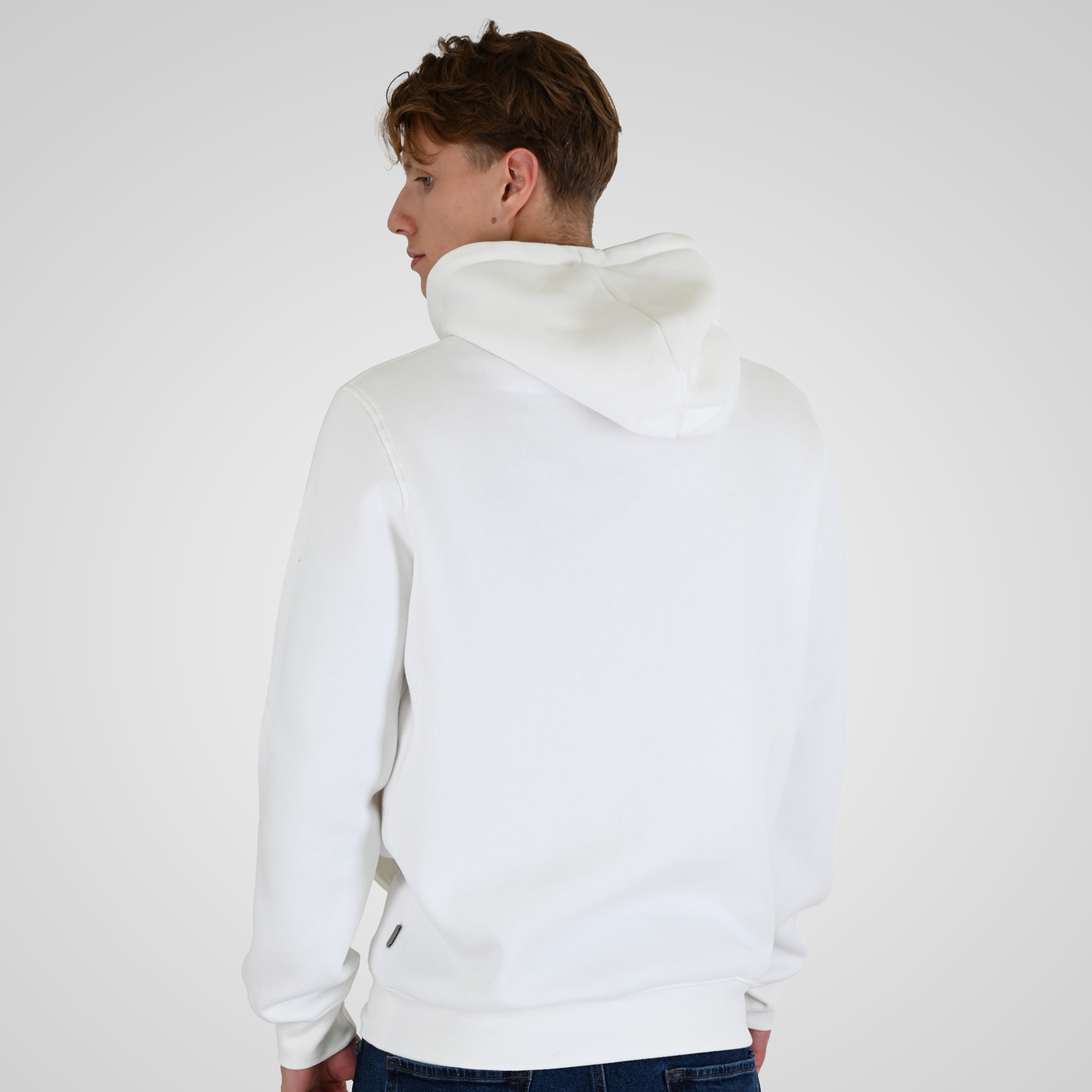 local_42751__color_off-white
