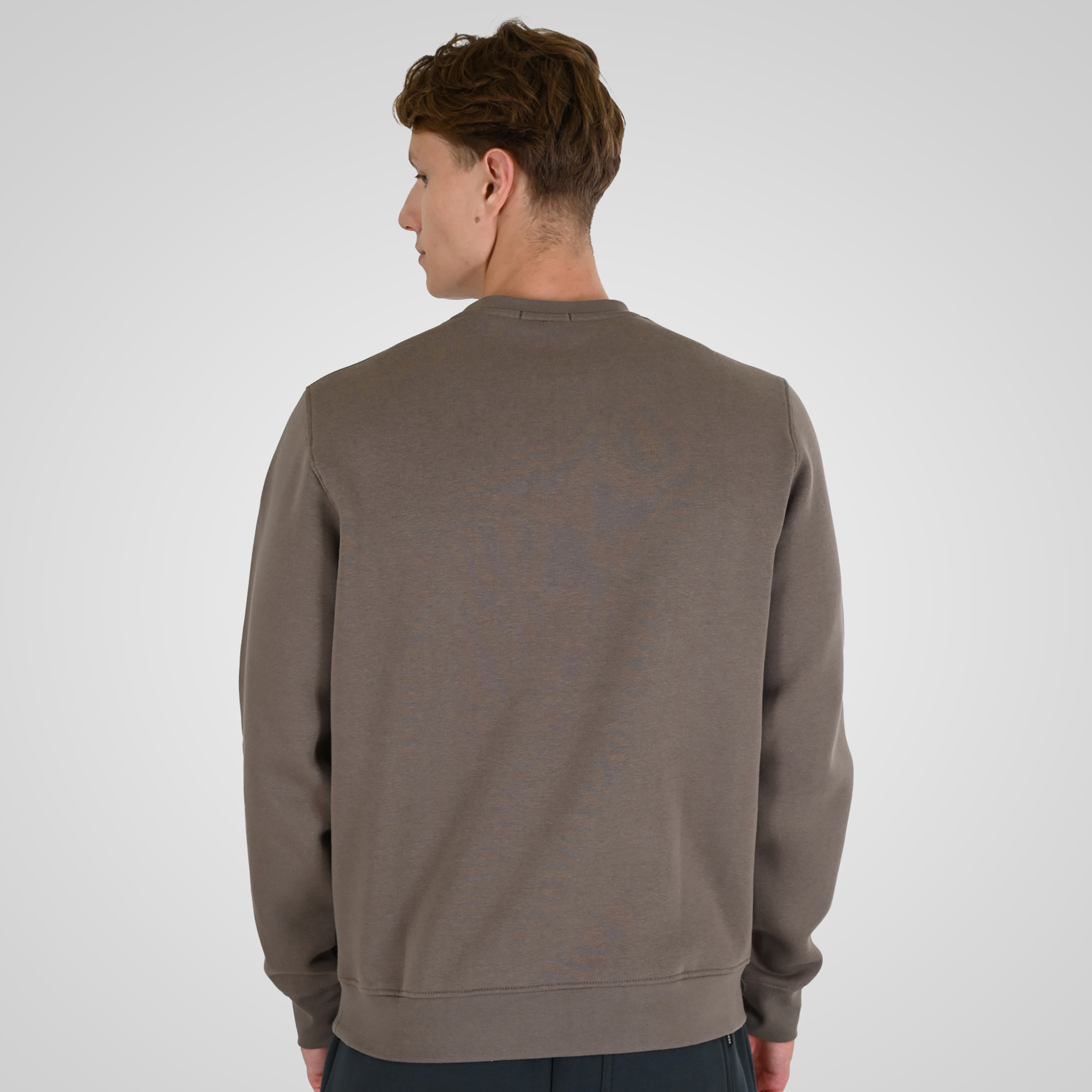 local_42662__color_taupe