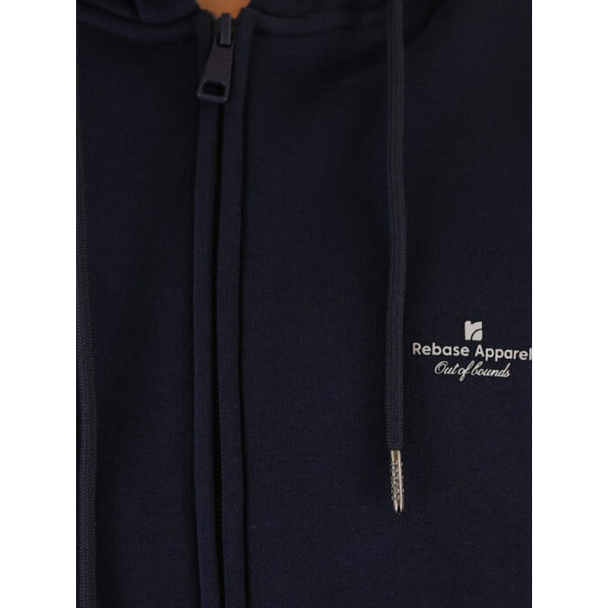 local_42493__color_navy