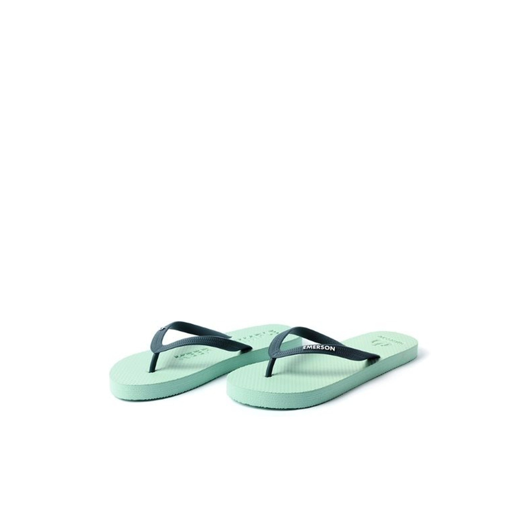 local_15289__color_mint-navy