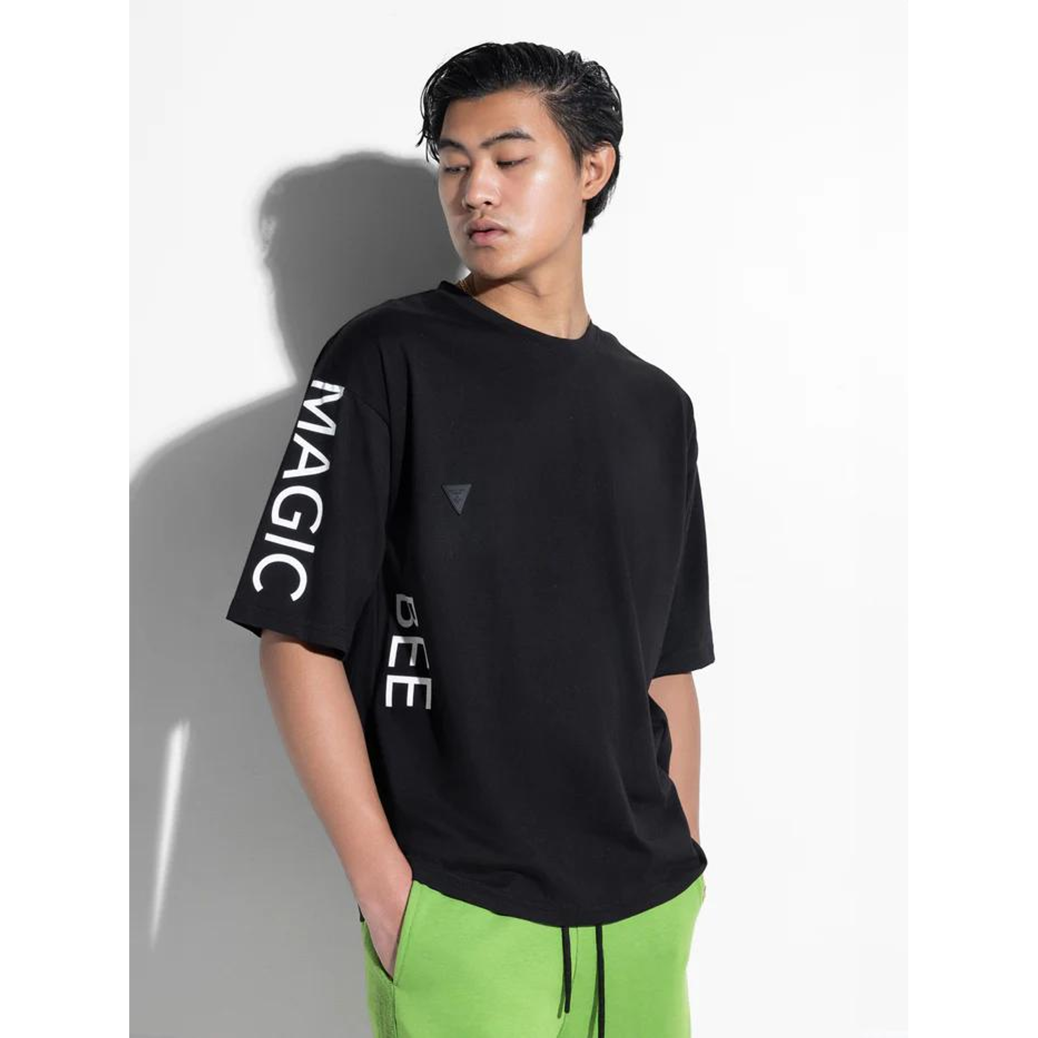 local_21131__color_black