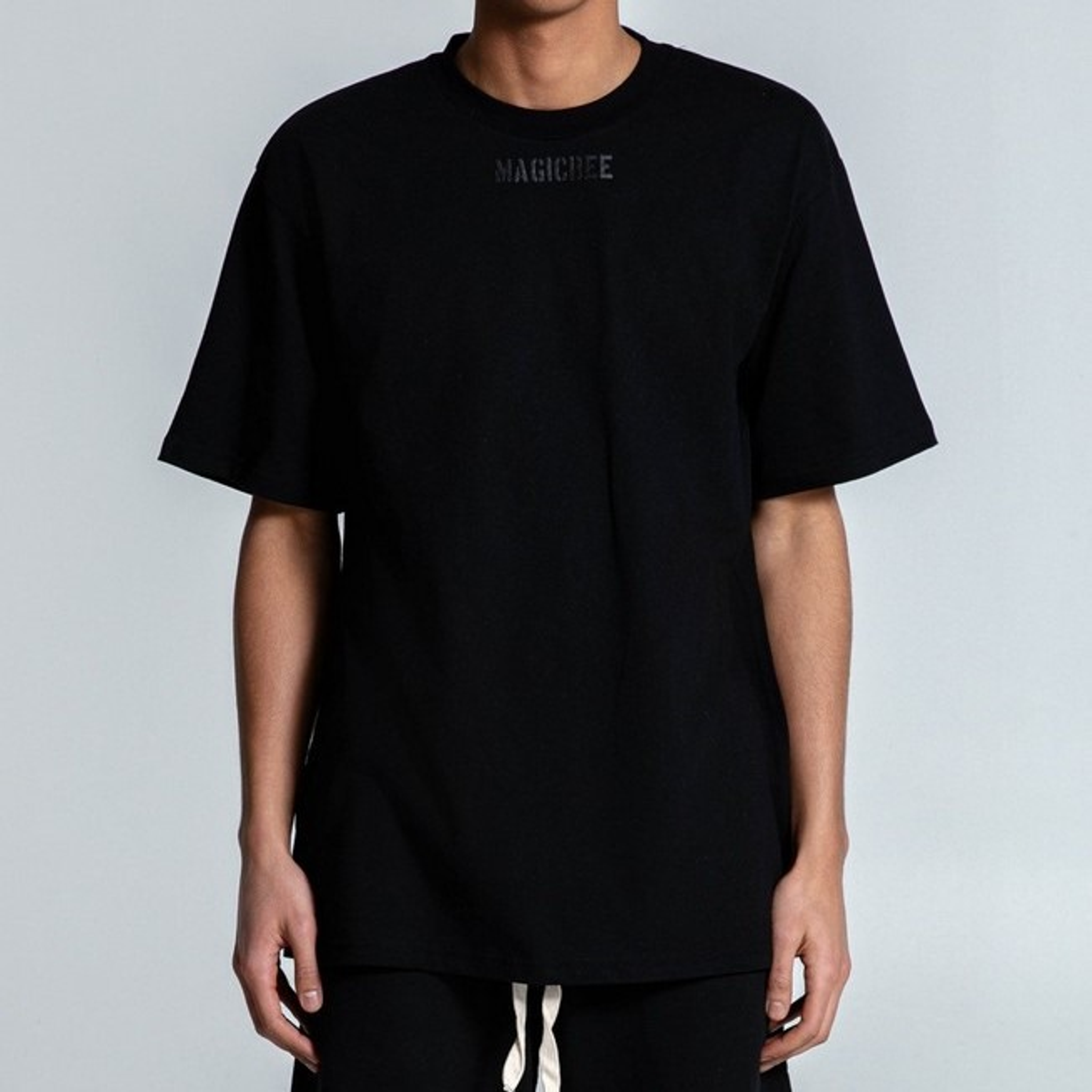local_22185__color_black
