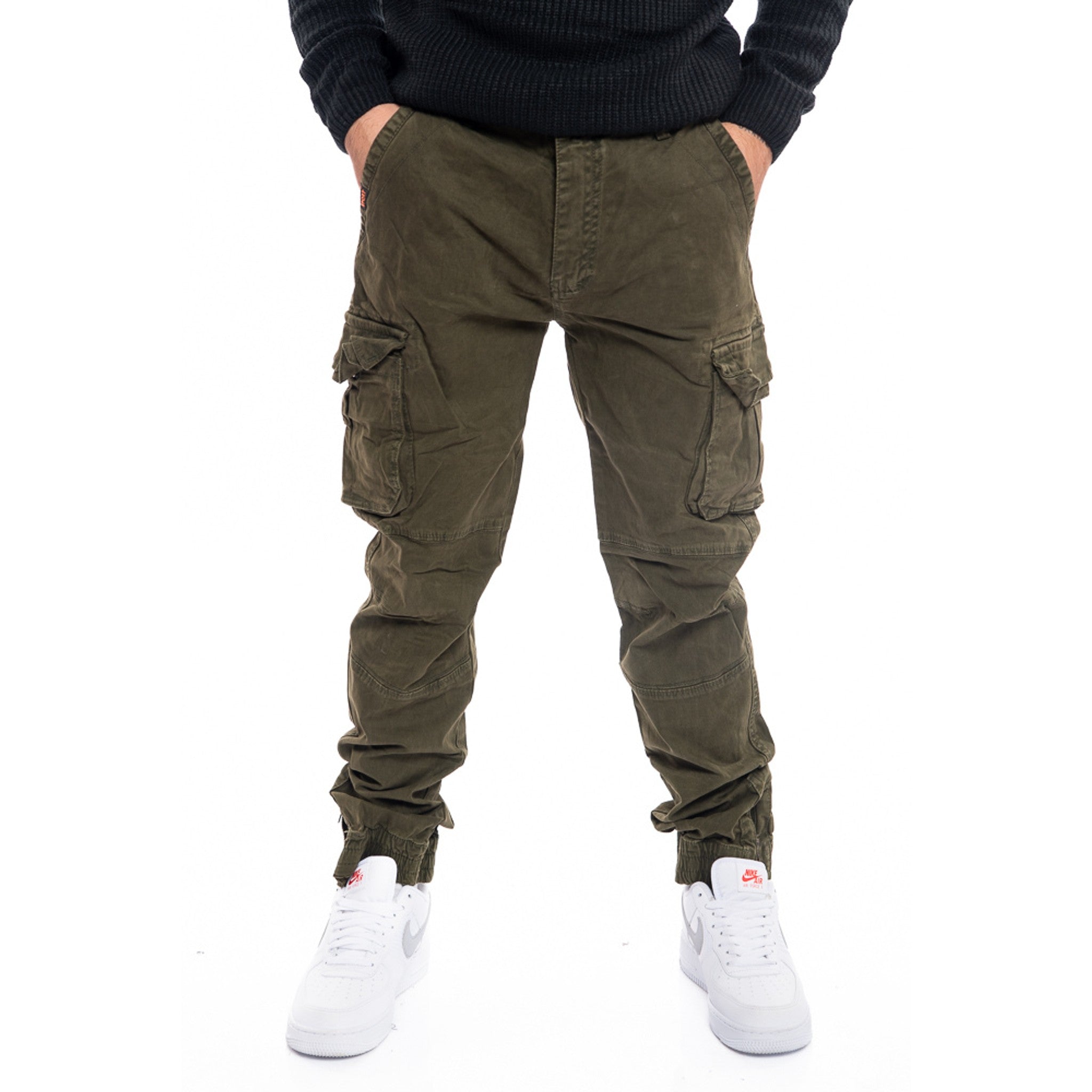 local_16007__color_khaki