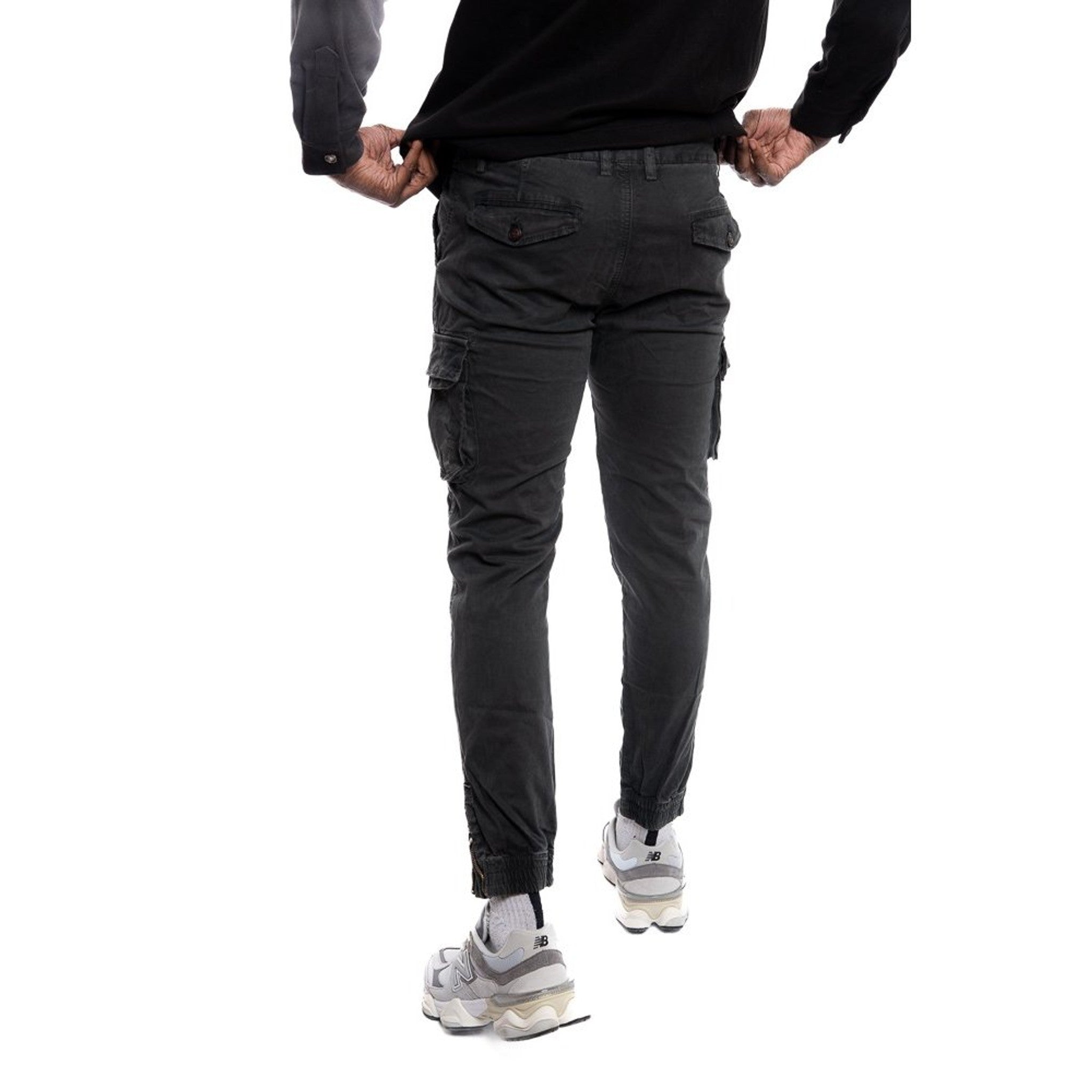 local_17920__color_dark-grey