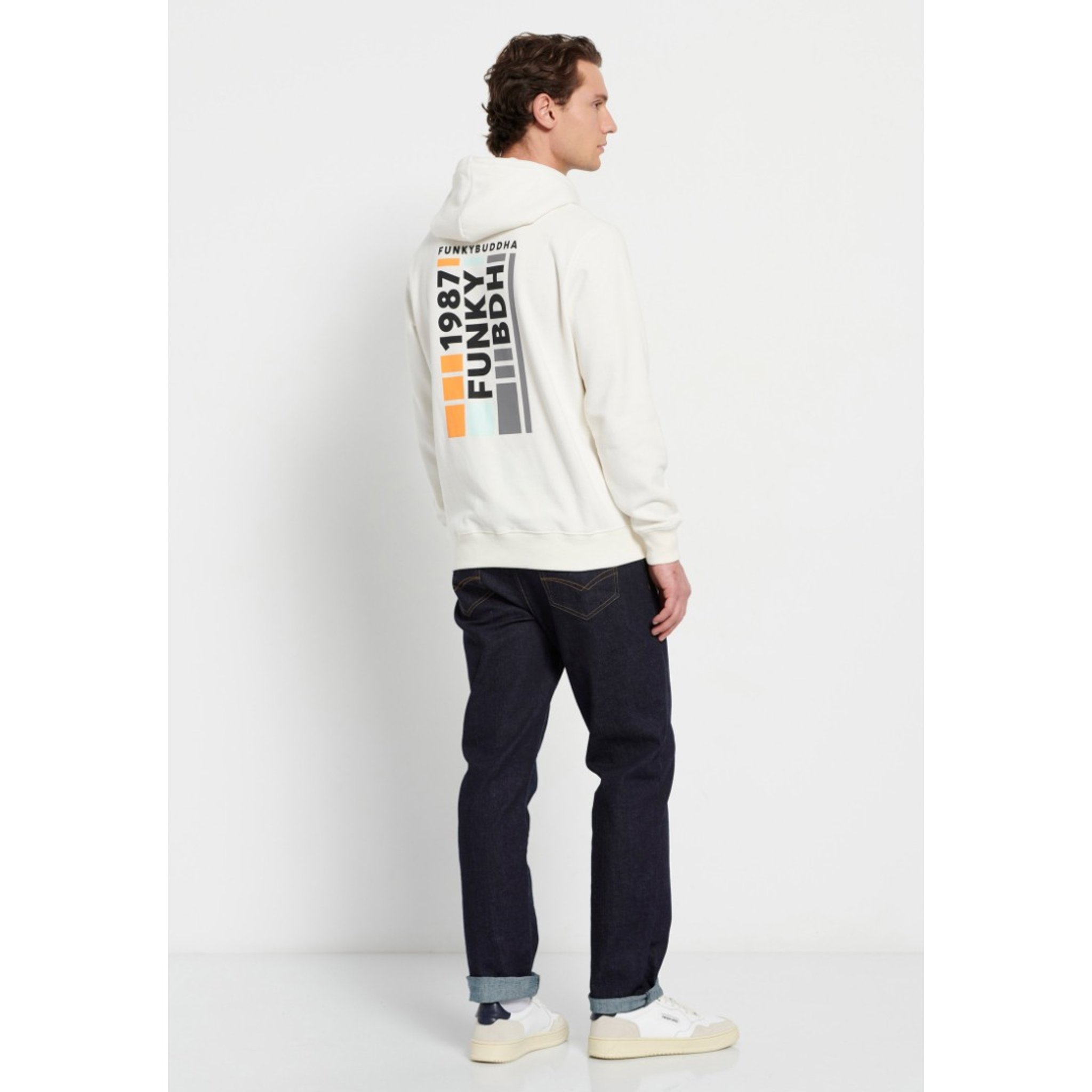 local_14338__color_off-white