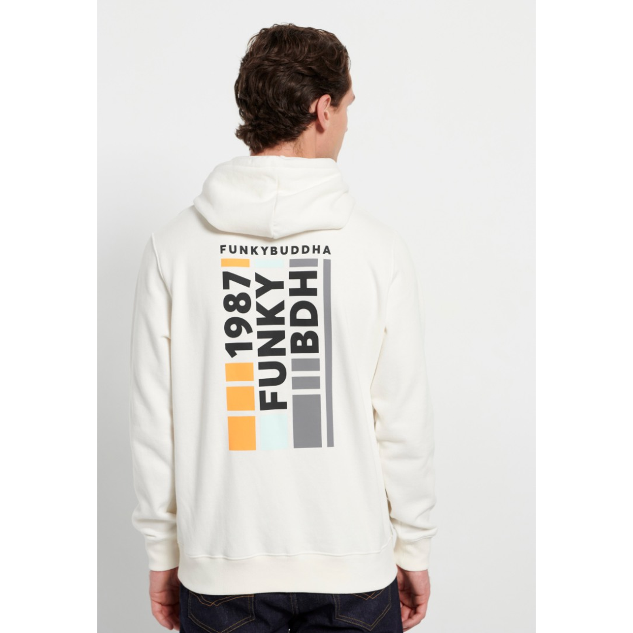 local_14339__color_off-white