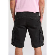 local_21070__color_black