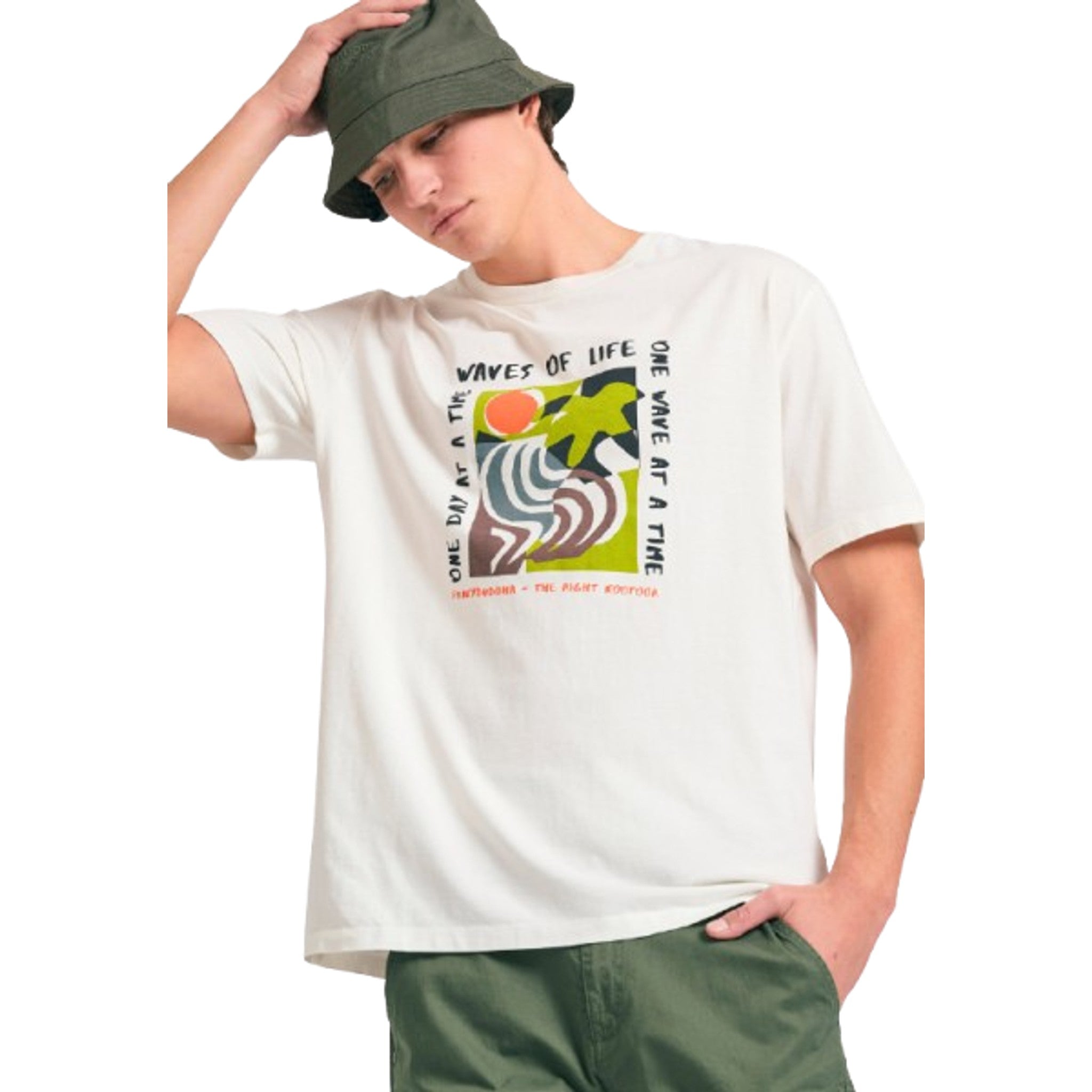 local_14554__color_off-white
