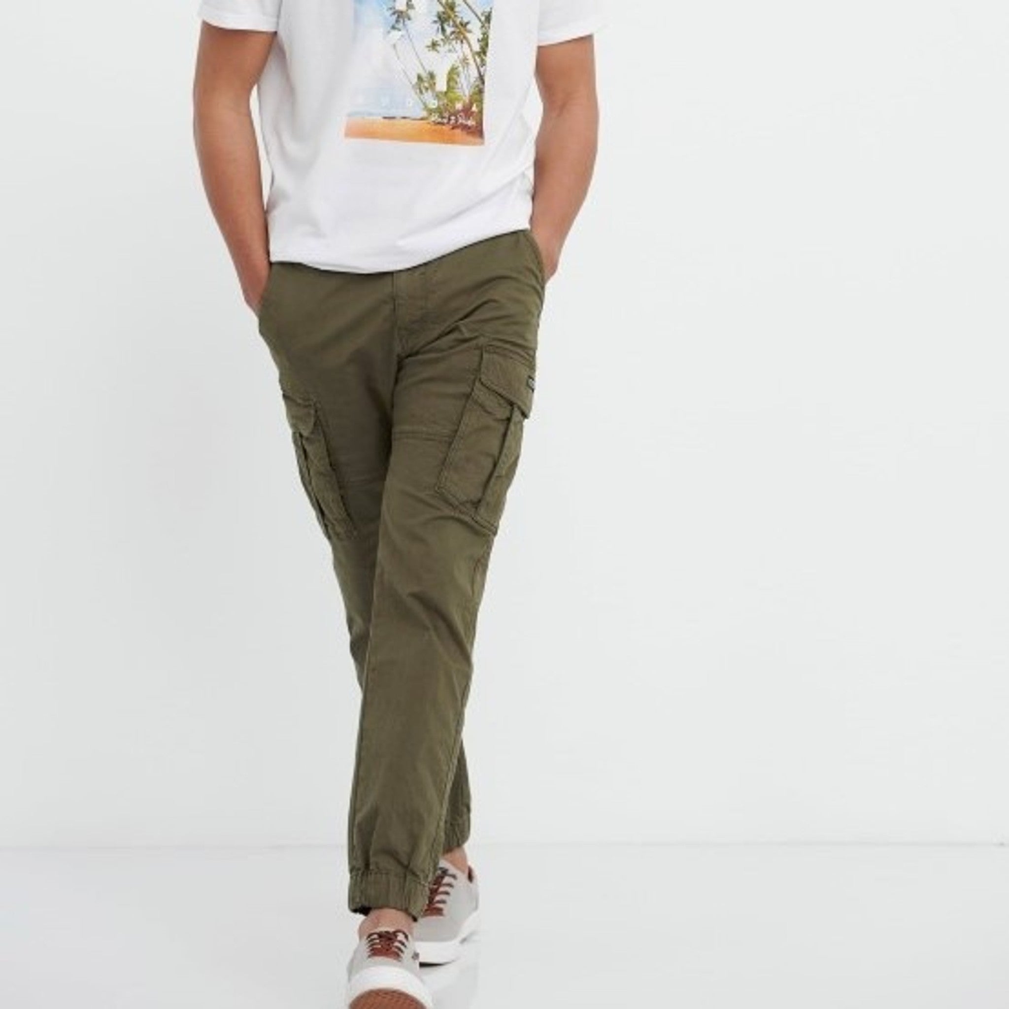 local_28469__color_khaki