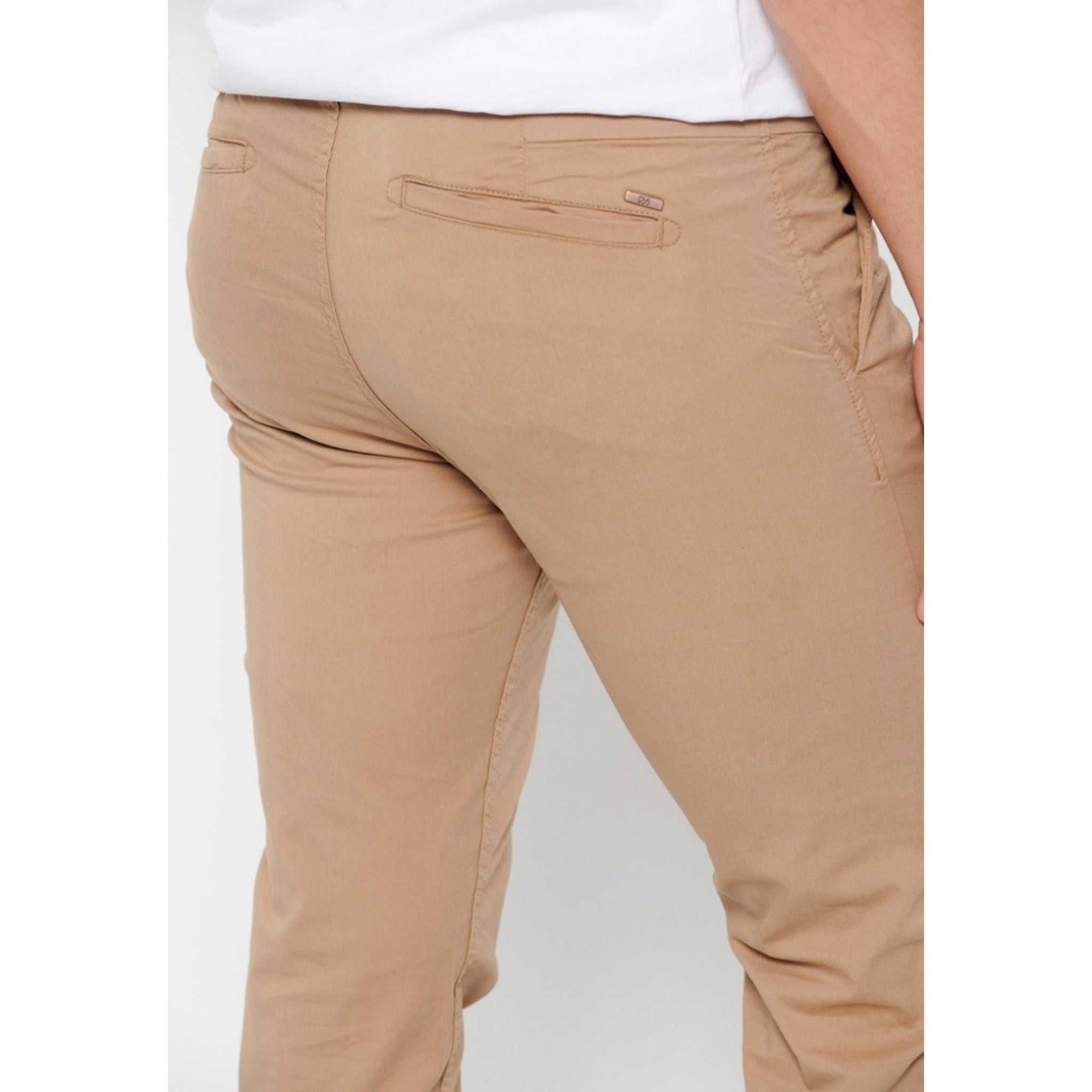 local_22364__color_beige