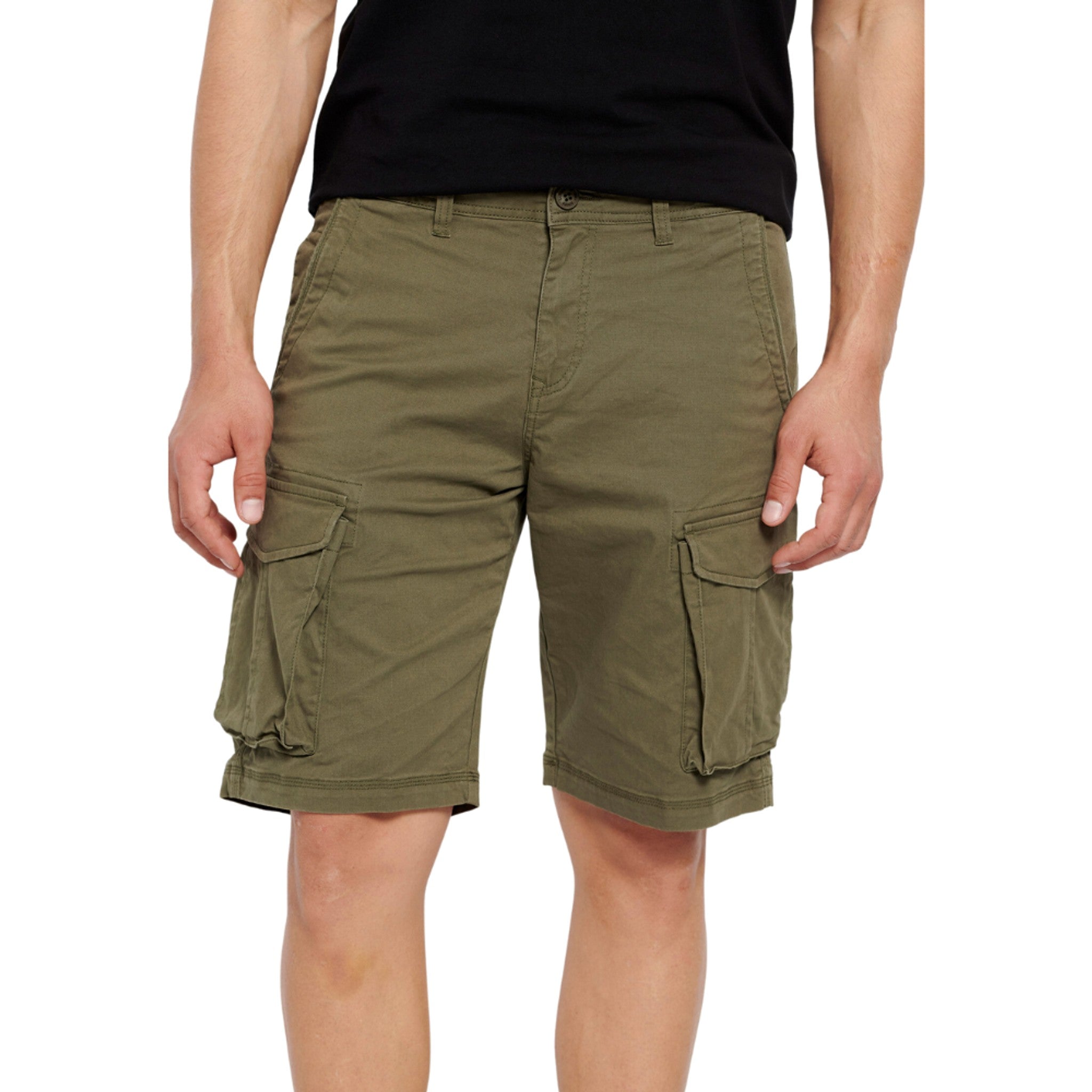 local_15928__color_khaki