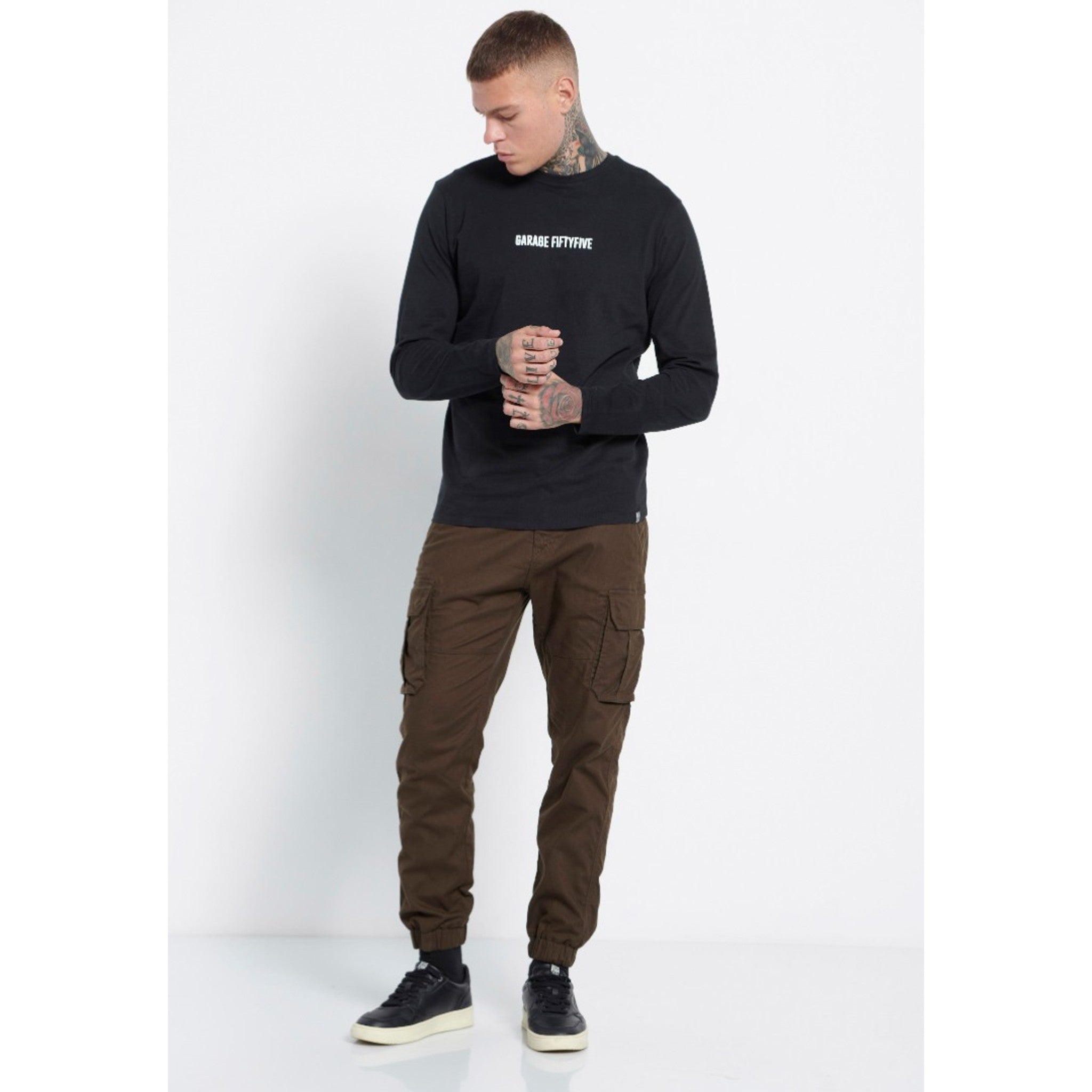 local_15985__color_khaki