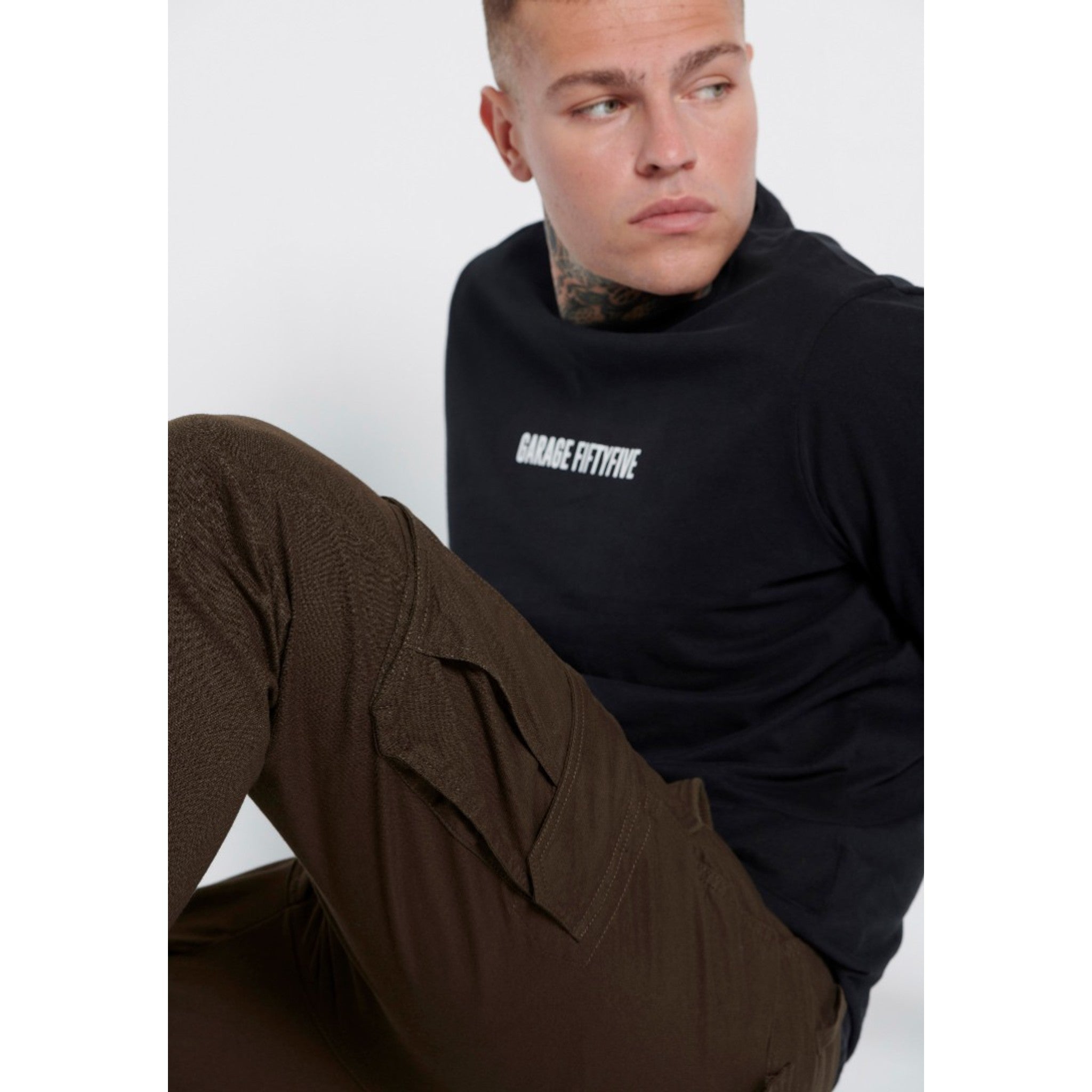 local_15986__color_khaki