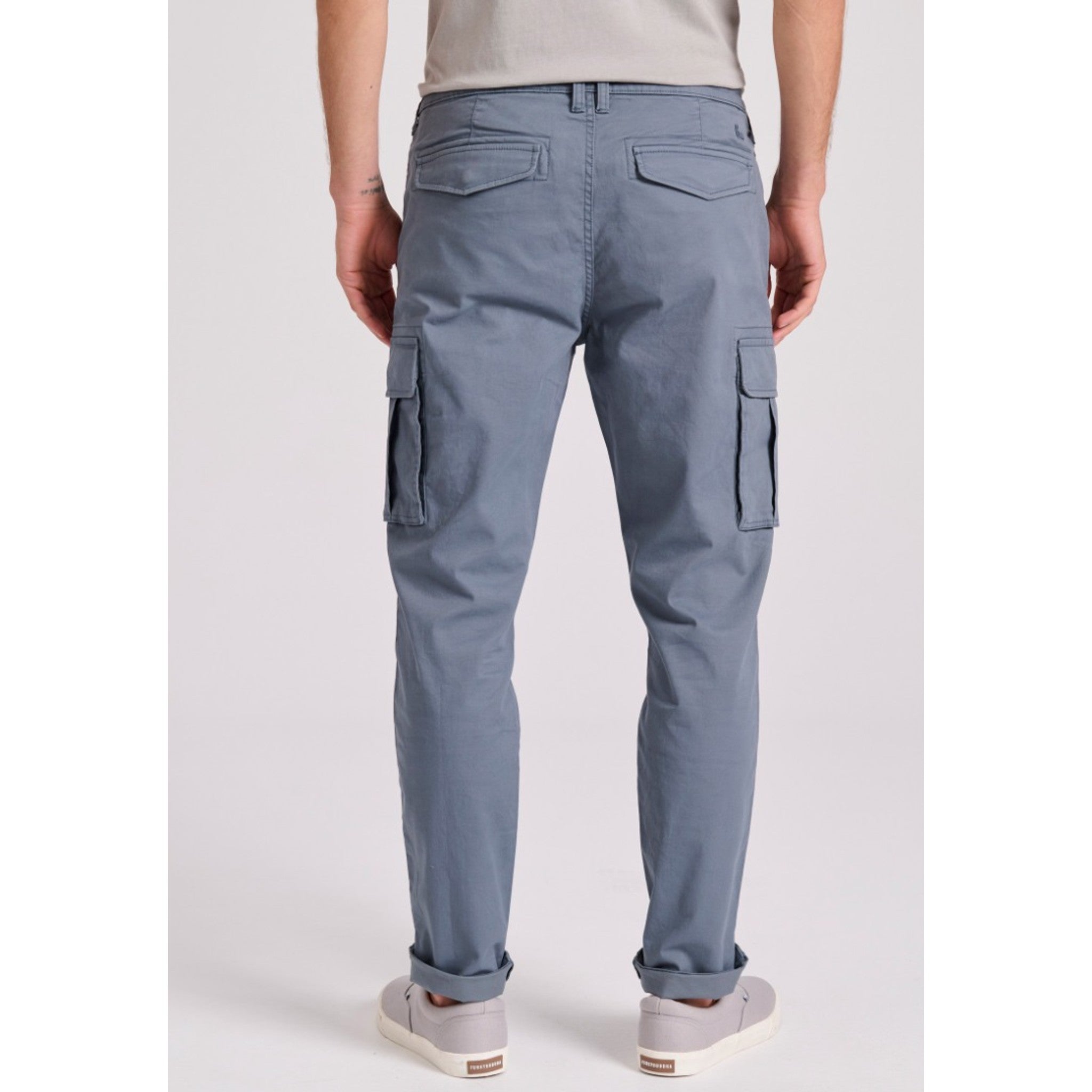 local_10336__color_storm-grey