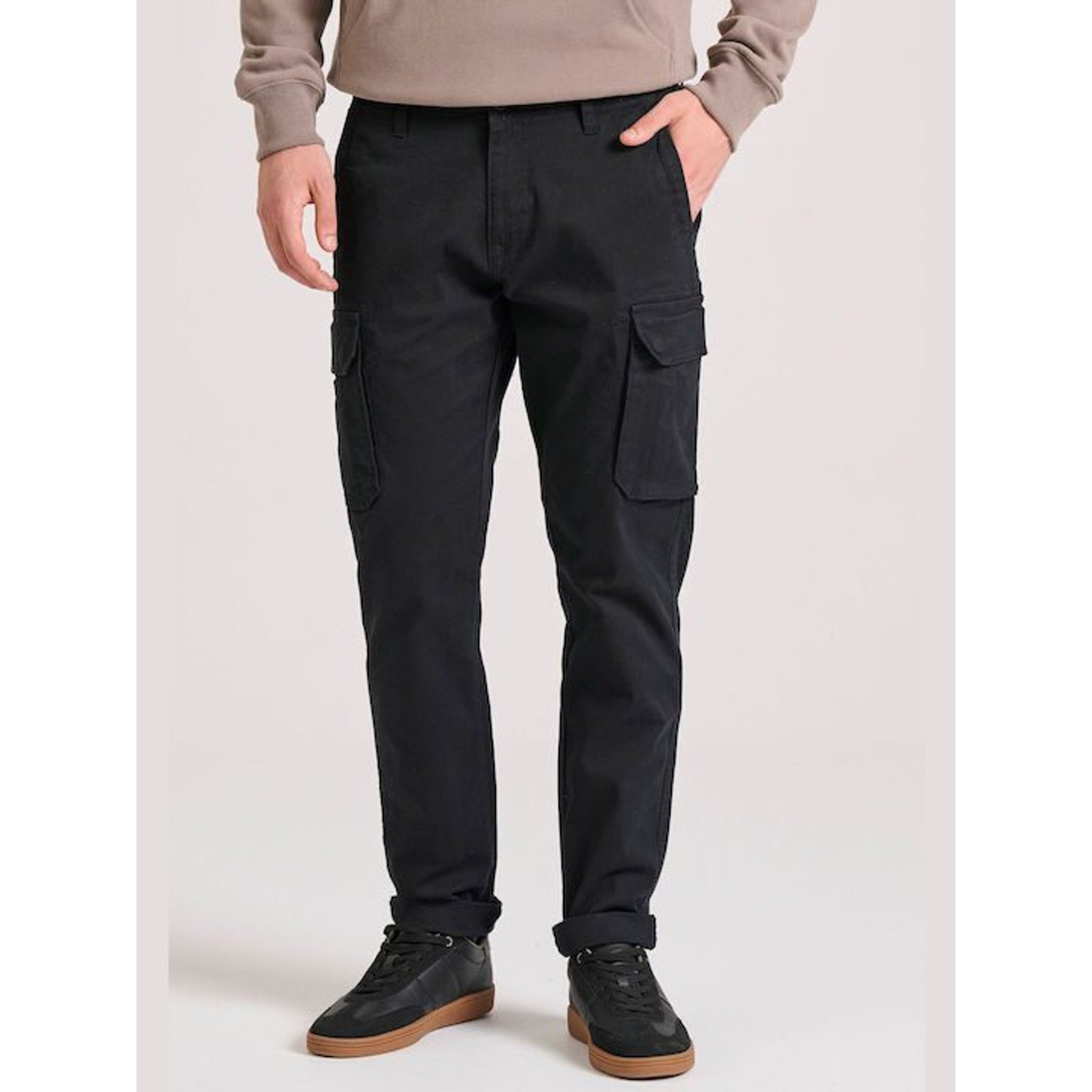 local_21642__color_black