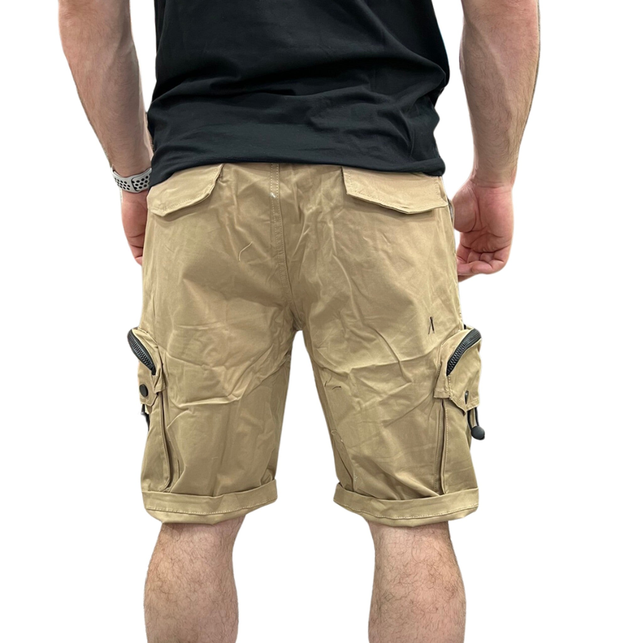 local_15952__color_khaki