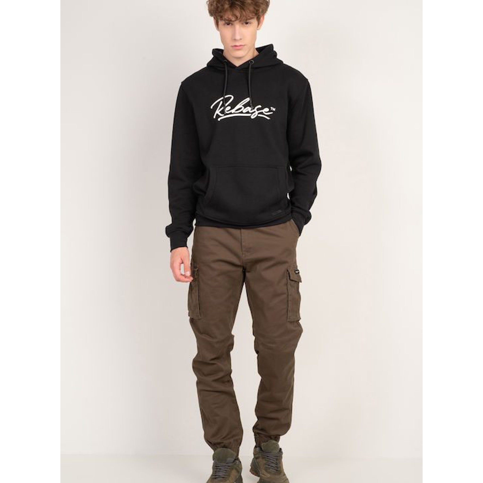 local_15989__color_khaki