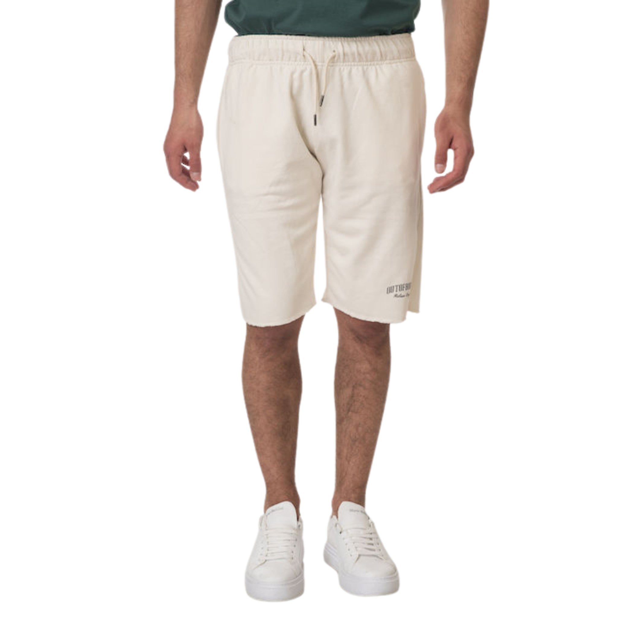 local_14600__color_off-white