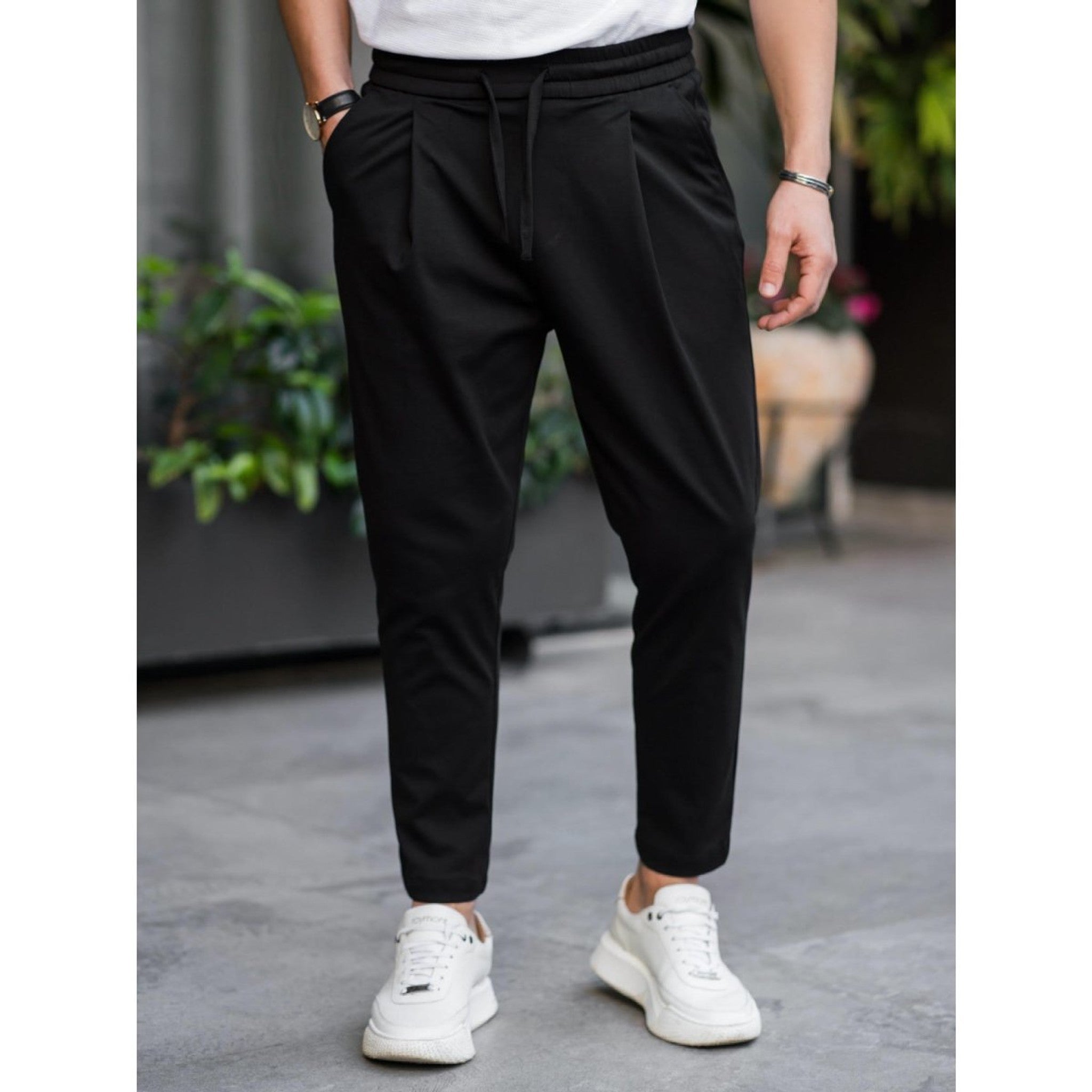 local_40748__color_black