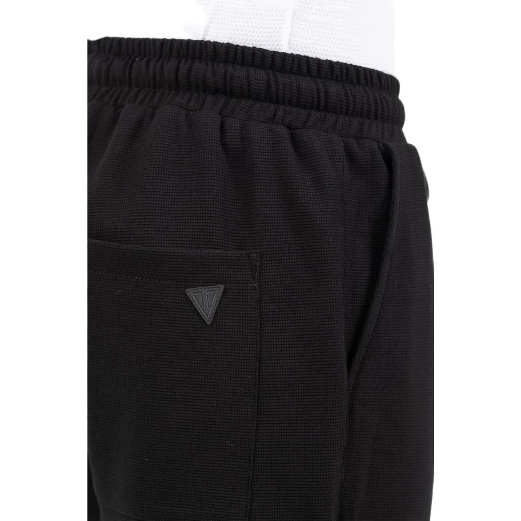 local_40691__color_black